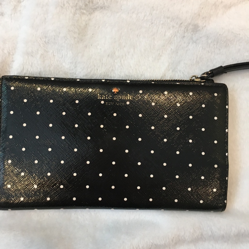Kate Spade Poka Dot Wristlet Wallet
